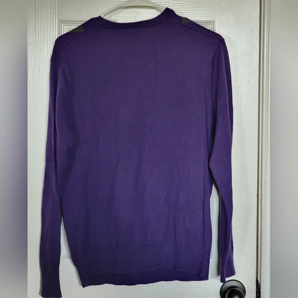 🌟Old Navy Men's argyle v-neck sweater, purple with dark gray and light gray